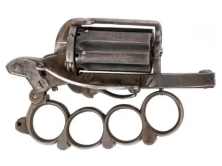 Revolver combiné poing américain antérieur 1900