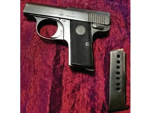 Pistolet semi-automatique Liliput